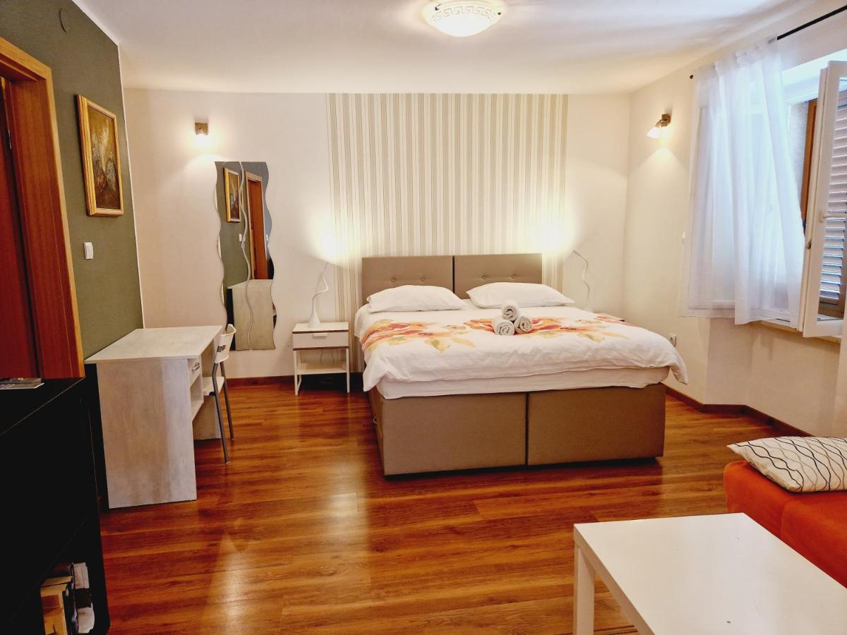Apartment Casa Nova Rovinj Exterior photo