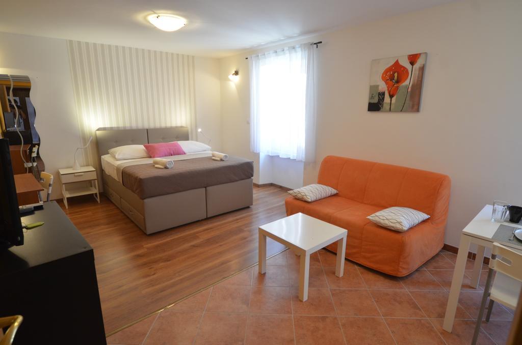 Apartment Casa Nova Rovinj Exterior photo